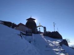 तुंगनाथ ट्रेक गाइड: विश्व के सर्वोच्च शिव मंदिर की सम्पूर्ण यात्रा सलाहें तुंगनाथ ट्रेक गाइड – चोपता से तुंगनाथ और चंद्रशिला तक की पवित्र ट्रेक का दृश्य