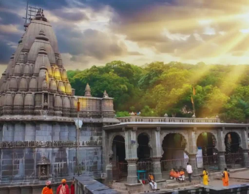 Bhimashankar Jyotirlinga: Maharashtra’s Sacred Jyotirlinga in the Sahyadris Aerial view of Bhimashankar Jyotirlinga surrounded by lush Sahyadri hills.