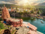 Omkareshwar Jyotirlinga: Madhya Pradesh’s Sacred Island Temple Omkareshwar Jyotirlinga Temple on Narmada River island at Mandhata, Madhya Pradesh