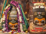 White Floral Crown, Ash Adornment: Mahakal’s Divine Form Revealed During Wednesday Bhasma Aarti Lord Mahakal adorned with ash markings and white floral crown during Wednesday Bhasma Aarti in Ujjain.